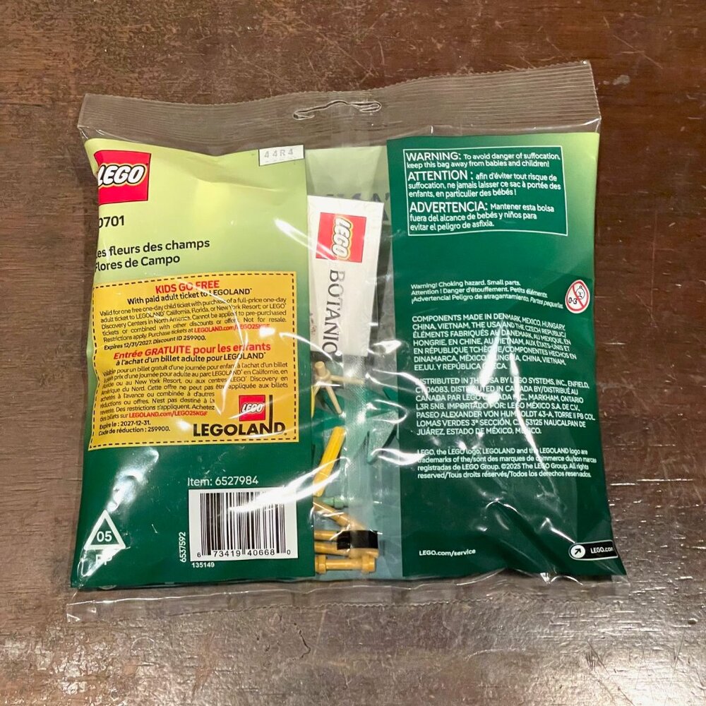 LEGO 30701 Botanicals Field Flowers Polybag New Sealed in Hand - Picture 2 of 8